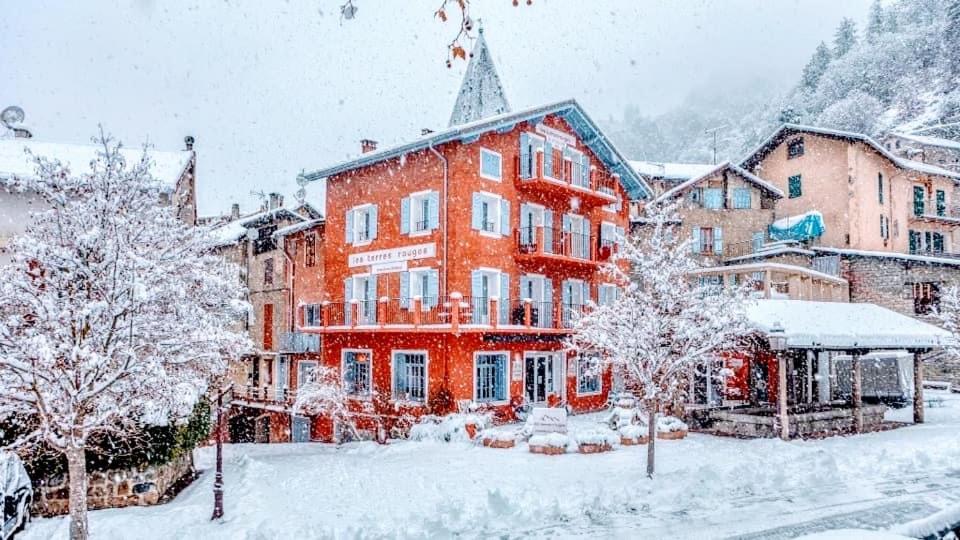 Les Terres Rouges 06 Bed and Breakfast Guillaumes Buitenkant foto